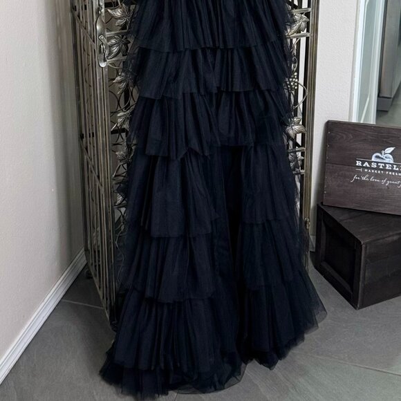 Amelia Couture Black Tiered Gown -Size 0–NWOT's - Picture 7 of 12